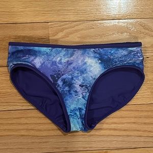 Lululemon Ivivva girls bikini bottoms size 7